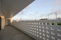 花ブロックの家